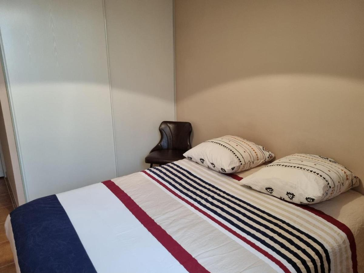Appartement 1 Chambre Avec Piscine Uzès Eksteriør billede