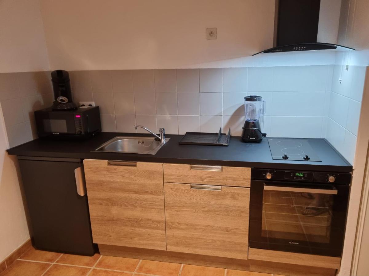 Appartement 1 Chambre Avec Piscine Uzès Eksteriør billede